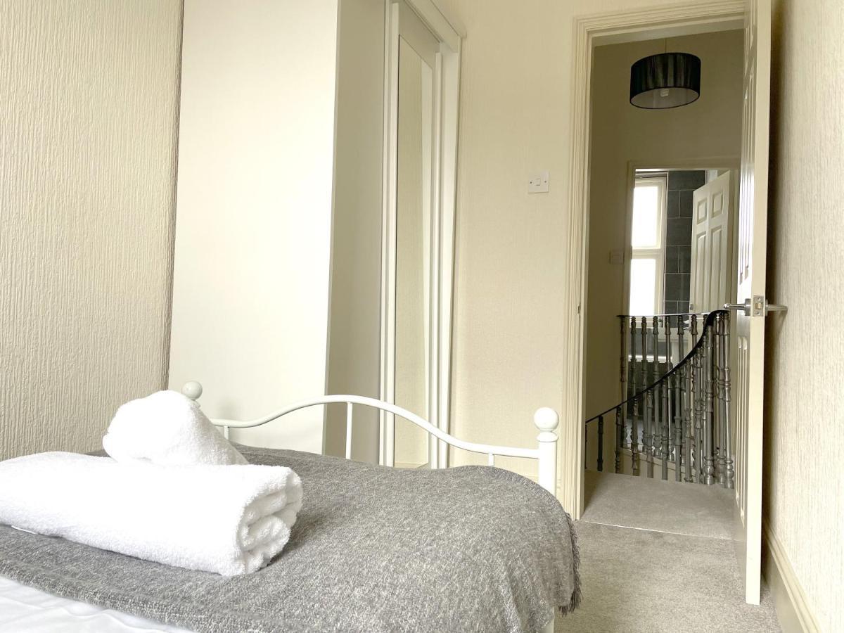 The Vines - Stunning Period Home With Free Parking 约克 外观 照片
